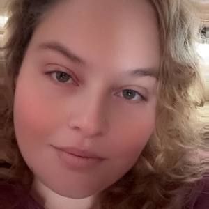 Meet your Posher, Tabitha